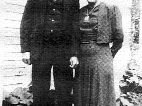 Oscar and Ermon Blevins on their wedding day, October 21, 1939. source: NPS, A Guide to the Oscar Blevins Loop Trail