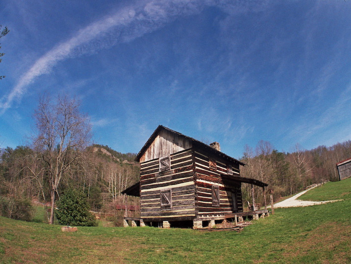 Gladie Cabin