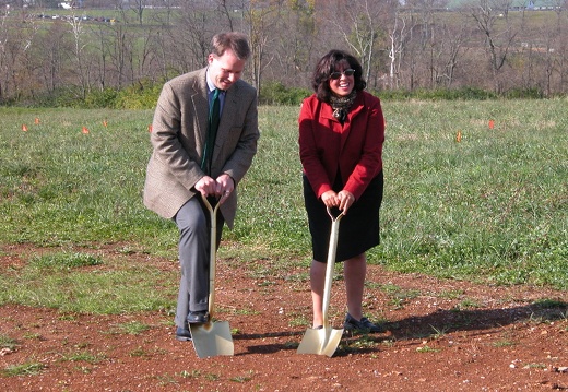 04 November 15: Town Branch Trail Groundbreaking